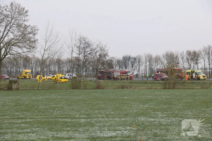 Meerdere gewonden bij ernstig ongeval tussen meerdere voertuigen