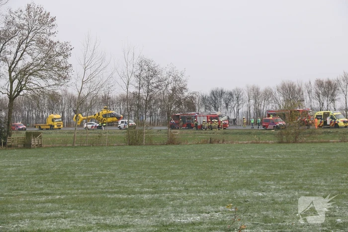 Meerdere gewonden bij ernstig ongeval tussen meerdere voertuigen