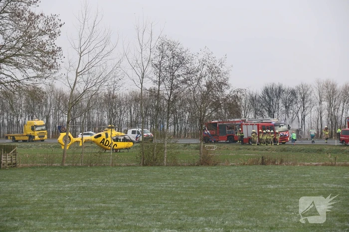 Meerdere gewonden bij ernstig ongeval tussen meerdere voertuigen