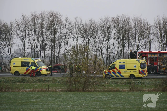 Meerdere gewonden bij ernstig ongeval tussen meerdere voertuigen