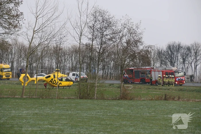 Meerdere gewonden bij ernstig ongeval tussen meerdere voertuigen