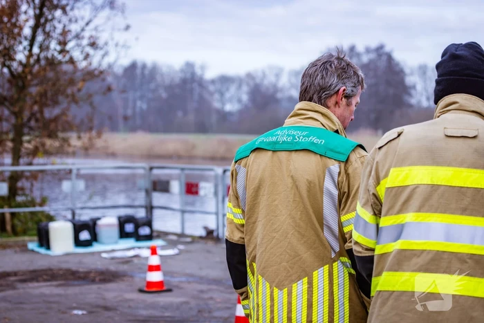 Vaten aangetroffen in de Eem