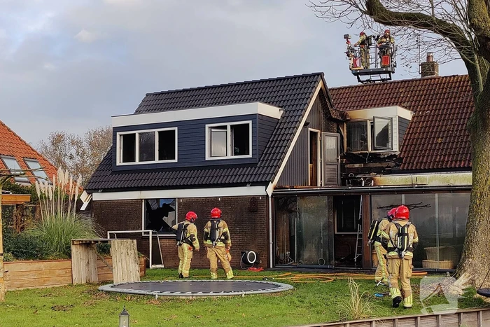 Grote brand in vrijstaande woning