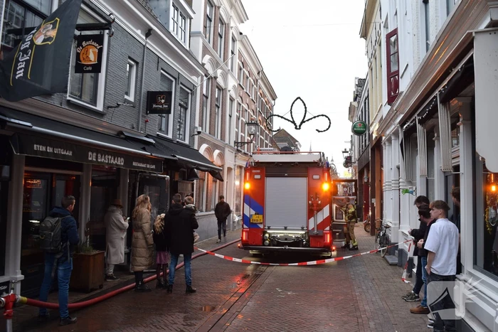 Brand in restaurant geblust