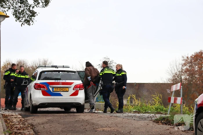 Man met hakbijl aangehouden door politie