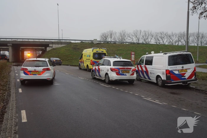 Fietsster gewond bij aanrijding met brommerrijder