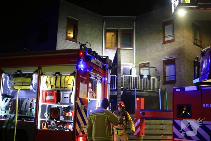 Matrasbrand zorgt voor rookontwikkeling in woning