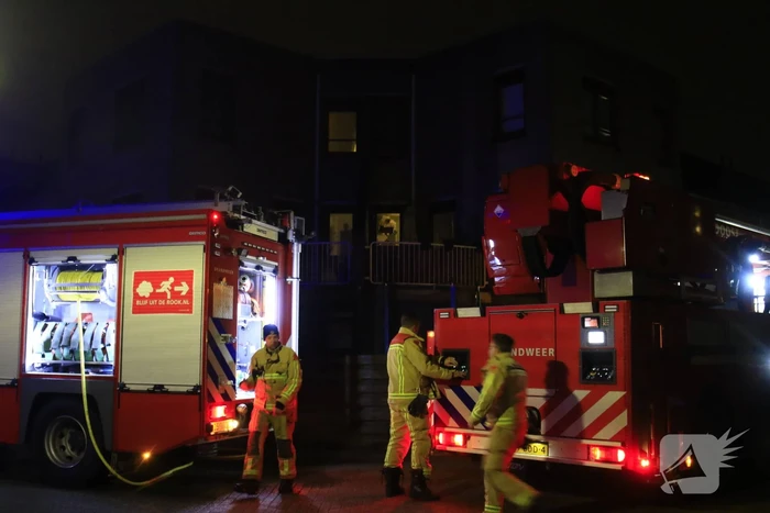 Matrasbrand zorgt voor rookontwikkeling in woning