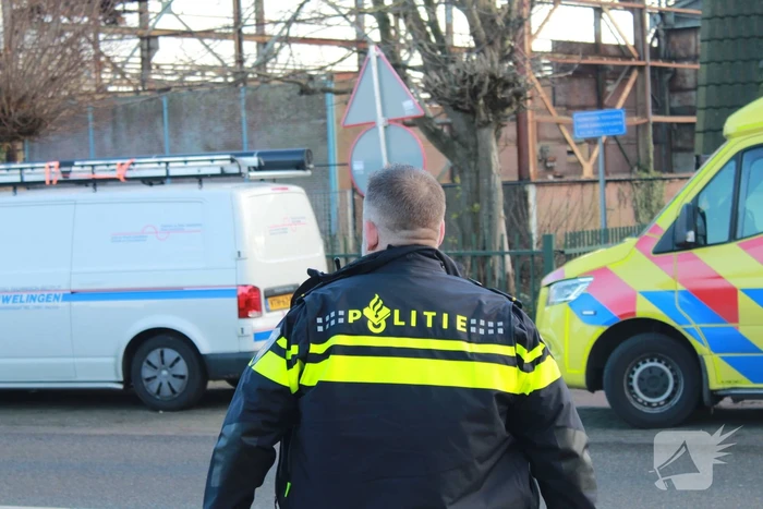 Voetganger aangereden door een bestelbus met laadbak