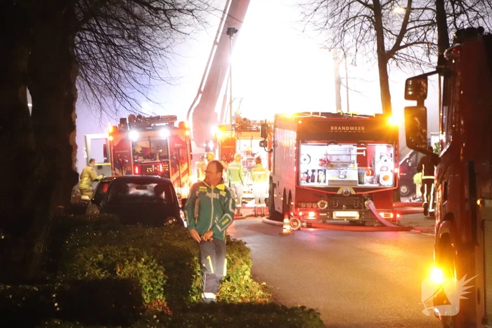 Uitslaande brand zorgt voor veel rookontwikkeling