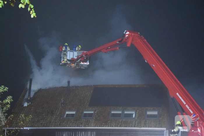 Veel schade na uitslaande brand in woning