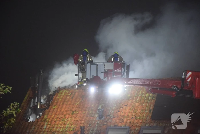 Veel schade na uitslaande brand in woning