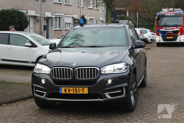 Man met verward gedrag aangehouden in woning