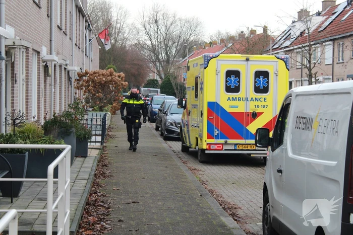 Man met verward gedrag aangehouden in woning