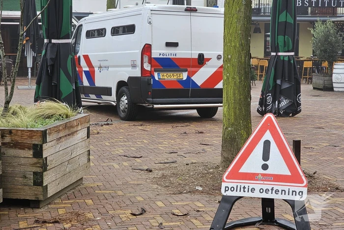 Politie houdt openbare orde oefening in centrum