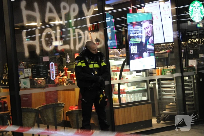 Treinstation ontruimd na aantreffen verdachte tas