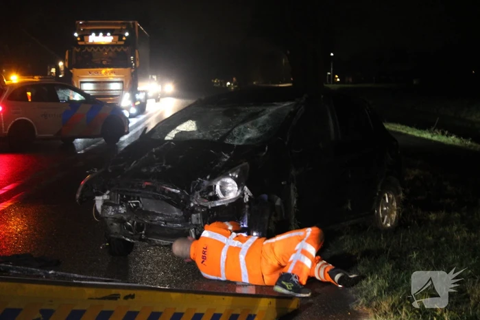 Bestuurder gevlucht na eenzijdig ongeval