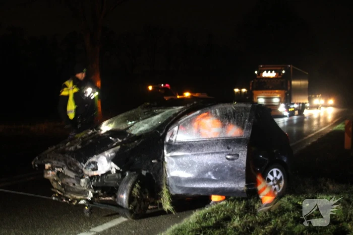 Bestuurder gevlucht na eenzijdig ongeval