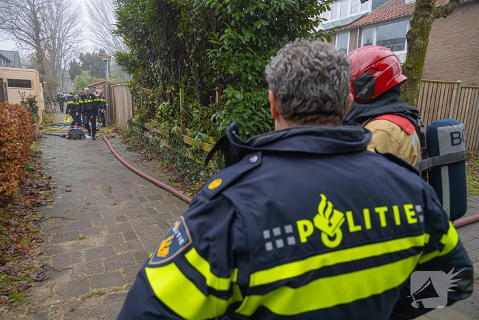 Veel rook bij brand op zolder