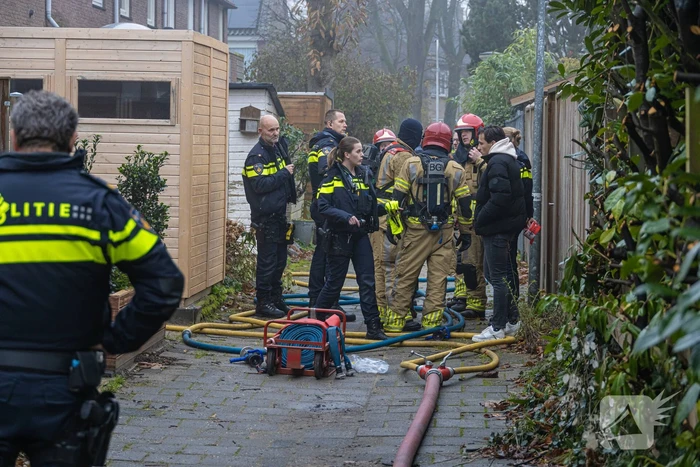 Veel rook bij brand op zolder
