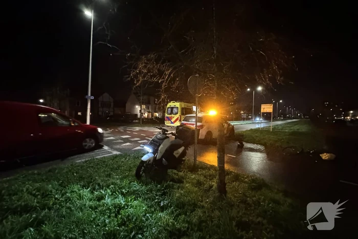Bezorger en fietser in botsing op fietspad