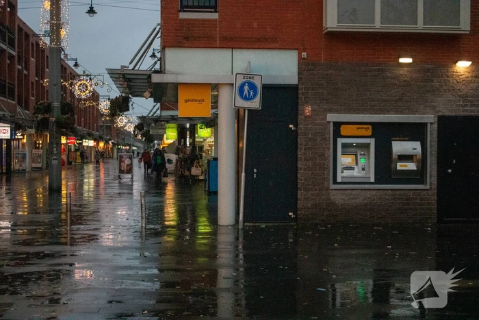 65-jarige overvallen na geldopname