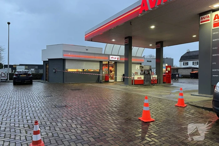 Veel schade bij inbraak in tankstation