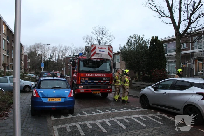 Zeven woningen ontruimd nadat steiger instort door wind