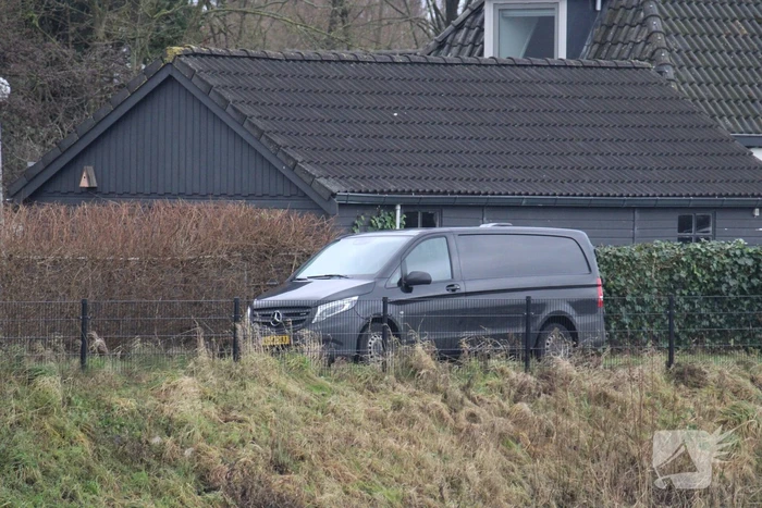 Levenloos lichaam aangetroffen in kanaal