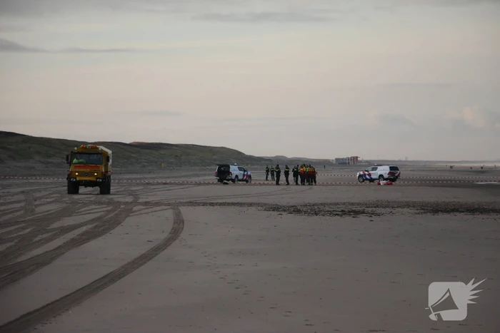 Levenloos lichaam aangetroffen op strand