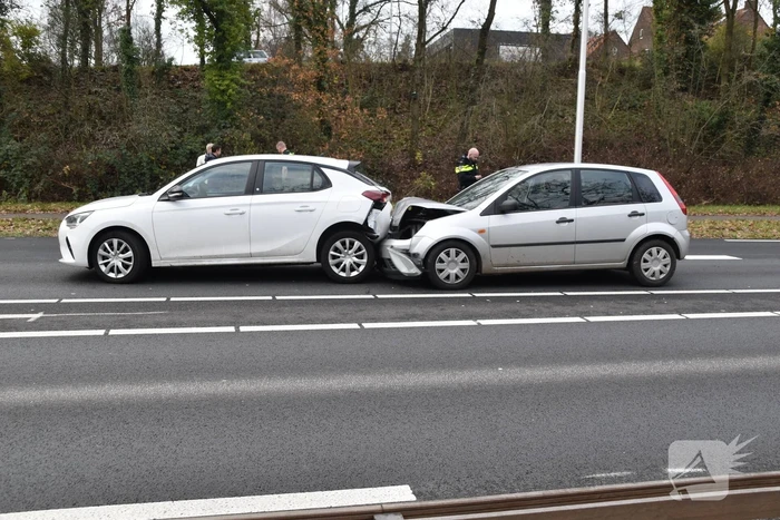 Flinke schade bij kop-staartbotsing