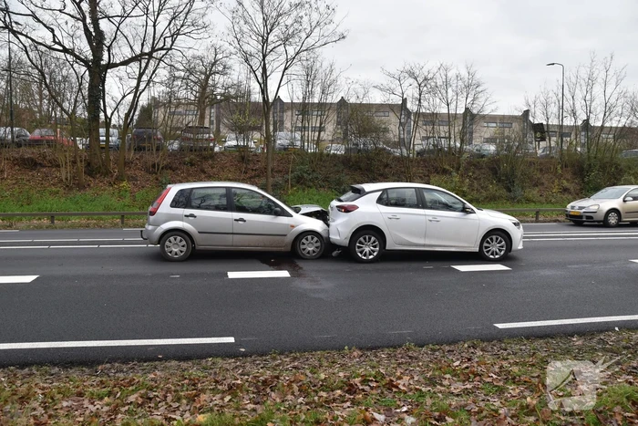 Flinke schade bij kop-staartbotsing