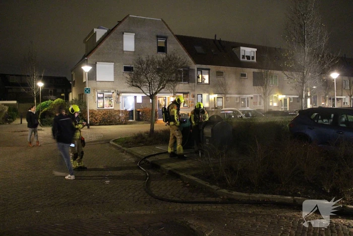 Brand in ondergrondse vuilcontainer