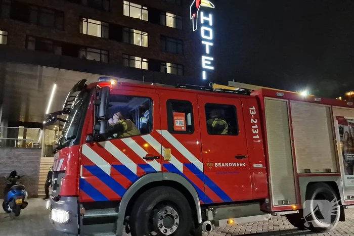 Brandweer controleert sauna van hotel op brand
