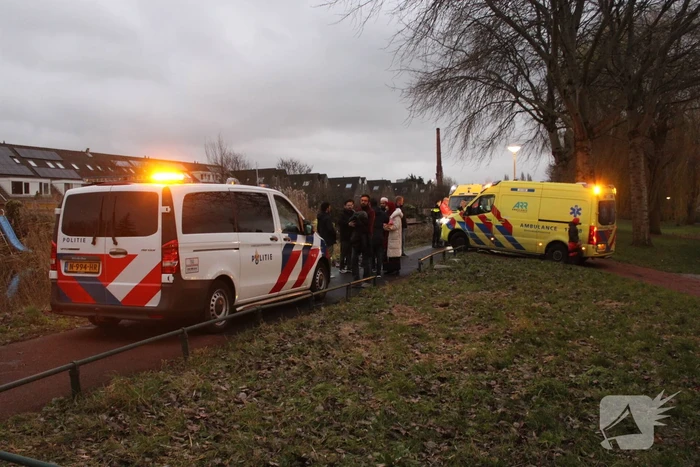 Motorboot met acht opvarende gezonken
