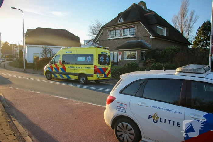 Automobilist rijdt door na aanrijding