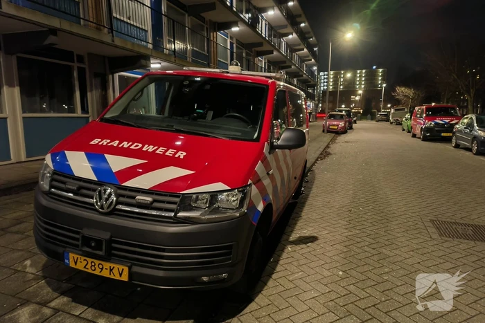 Brandweer doet onderzoek naar vreemde lucht