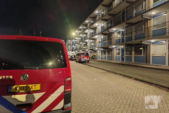 Brandweer doet onderzoek naar vreemde lucht