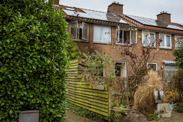 Woning onbewoonbaar door brand