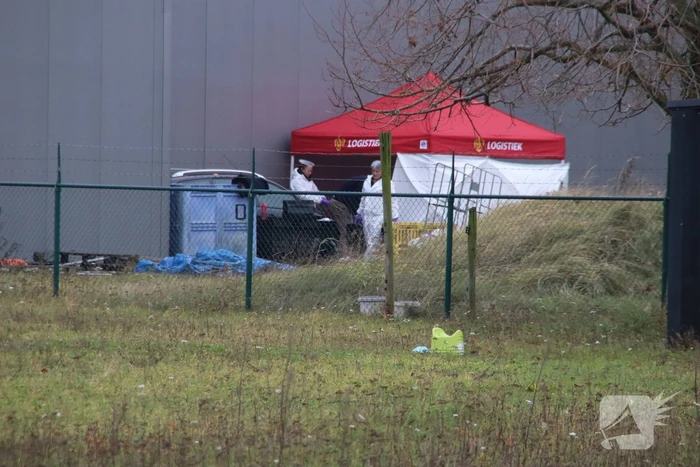 Groot politie onderzoek bij werkadres vermiste man