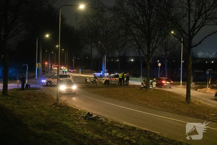 Fietser overleden bij botsing met personenauto