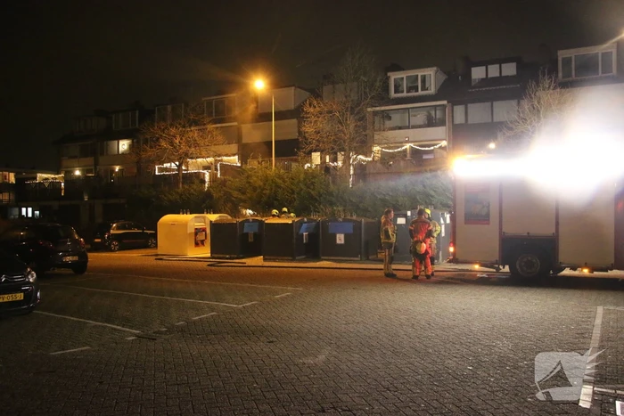 Papiercontainer in brand