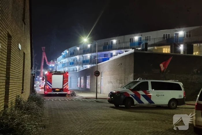 Grote brand op balkon van appartement
