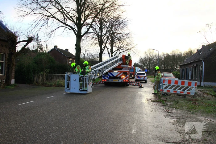 Brandweer heeft schoorsteenbrand snel onder controle