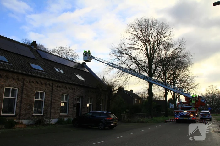 Brandweer heeft schoorsteenbrand snel onder controle