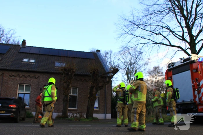 Brandweer heeft schoorsteenbrand snel onder controle