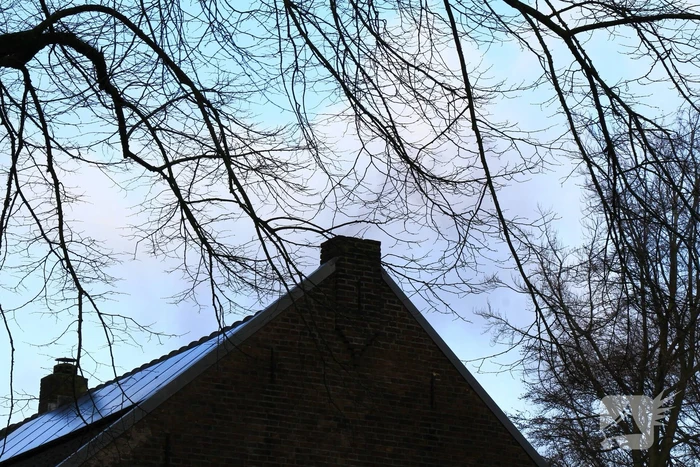 Brandweer heeft schoorsteenbrand snel onder controle