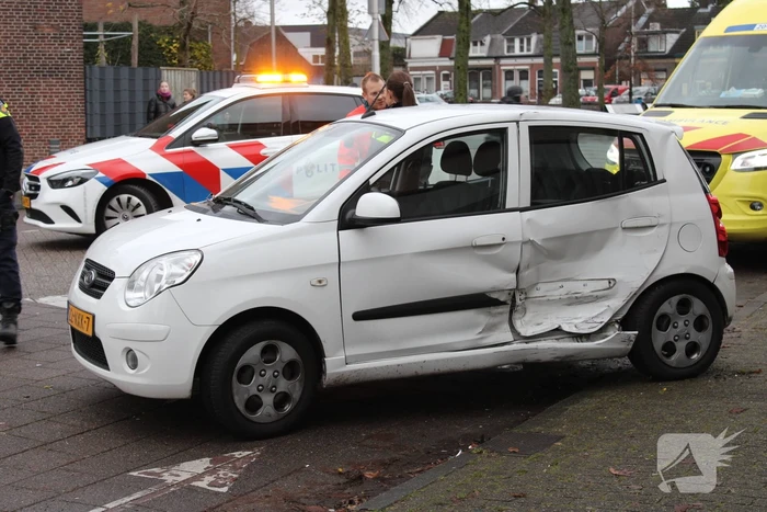 Gewonde en schade bij aanrijding