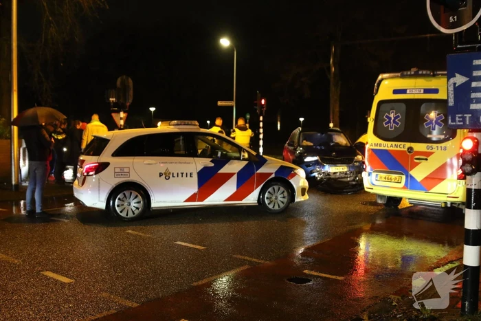 Flinke schade bij ongeval op kruising