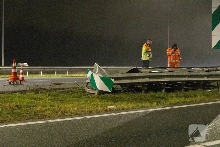 Flinke schade bij botsing op snelweg
